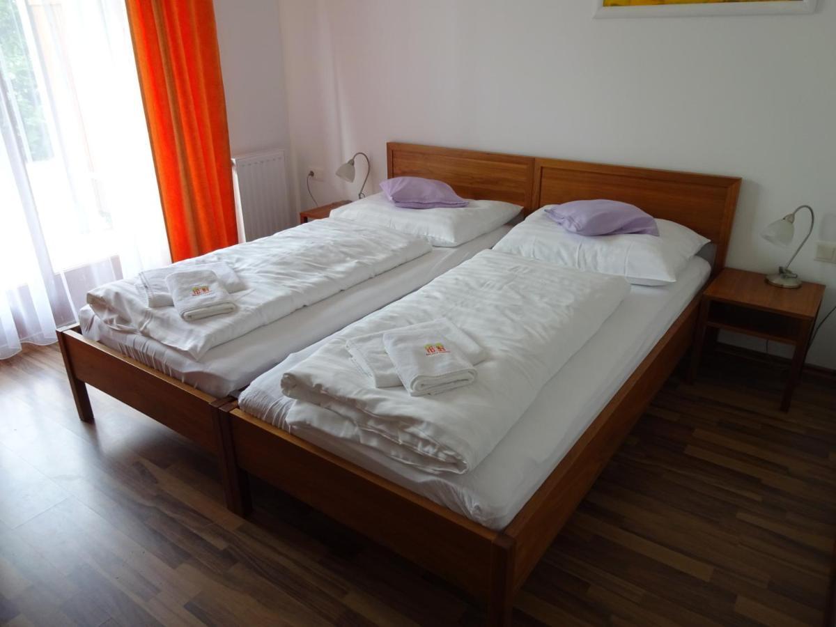 Balaca Panzio Hotel Veszprém Екстериор снимка