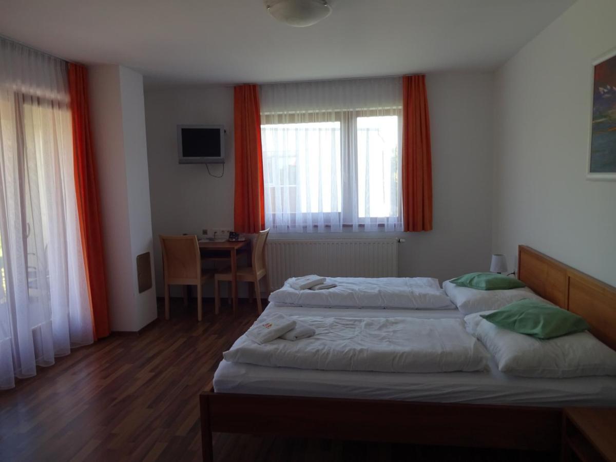 Balaca Panzio Hotel Veszprém Екстериор снимка