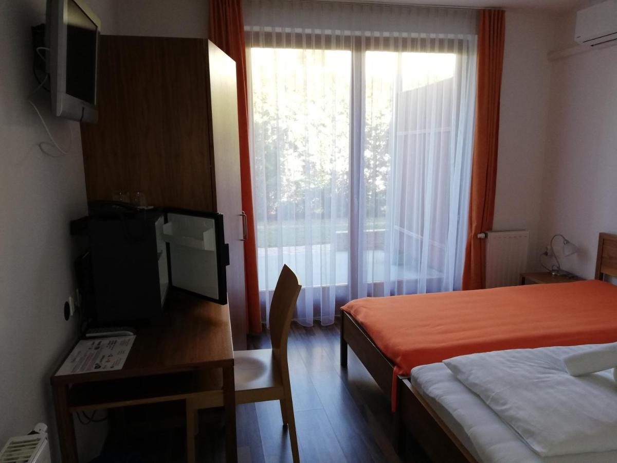 Balaca Panzio Hotel Veszprém Екстериор снимка