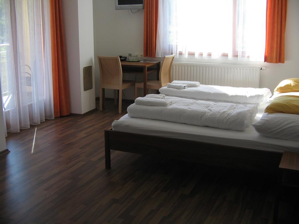 Balaca Panzio Hotel Veszprém Екстериор снимка